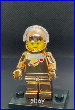 CUSTOM CHROME Classic LEGO SPACEMAN/ASTRONAUT MiniFigure Collection of 8 withCases