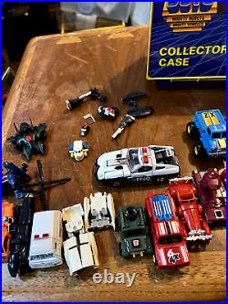 GoBots Lot Of Bandai Figures 80s with original storage case