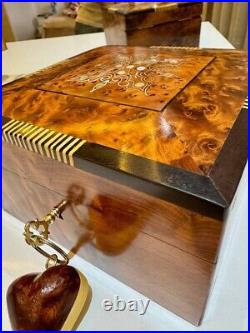 Moroccan jewellery Box large lockable thuya wooden burl With Key