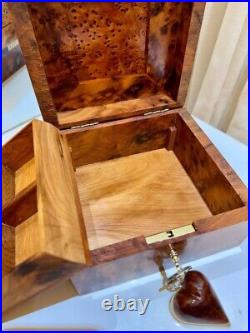 Moroccan jewellery Box large lockable thuya wooden burl With Key