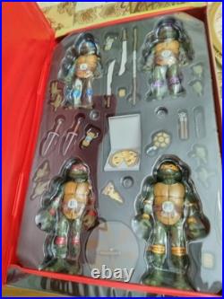 NECA TMNT Collector's Case 8-Pack Action Figures Set 2017 SDCC Exclusive
