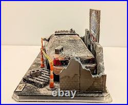 NYPD 9/11 Tribute Themed 1/24 Scale Diecast Diorama Display NEVER FORGET 343