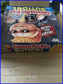 New 1986 GPK 72 Buttons Case/Box #503 Topps Garbage Pail