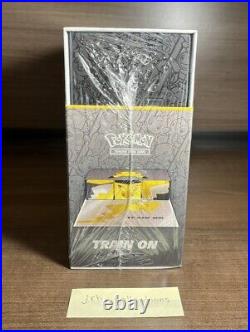 Pokémon TCG Celebrations Ultra-Premium Collection Box Sealed & Acrylic Case