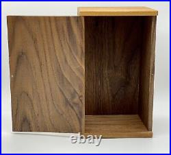 Pyrat Rum Cask 1623 Walnut Box Display Case Empty Decanter Hoti Token