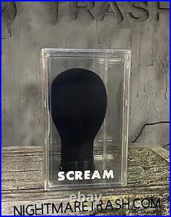 Scream Ghostface Mask Acrylic Display Case W Stand Horror Movie Collectible