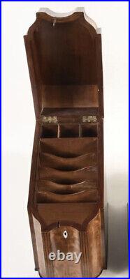 Single, early 19th century English mahogany knife box (one Unit)