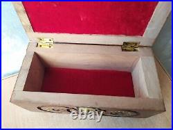 Vintage RARE wood box case Casket Larec Coffer Wooden Ukraine Hutsul hand made